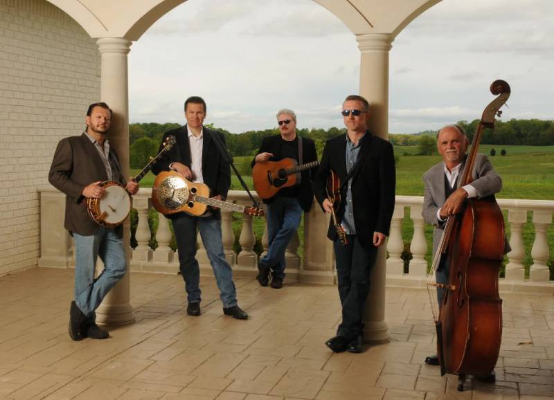 Blue Highway (du temps de Rob Ickes au dobro), Wayne Taylor à droite - Wayne Taylor on the right. - Jam Hall