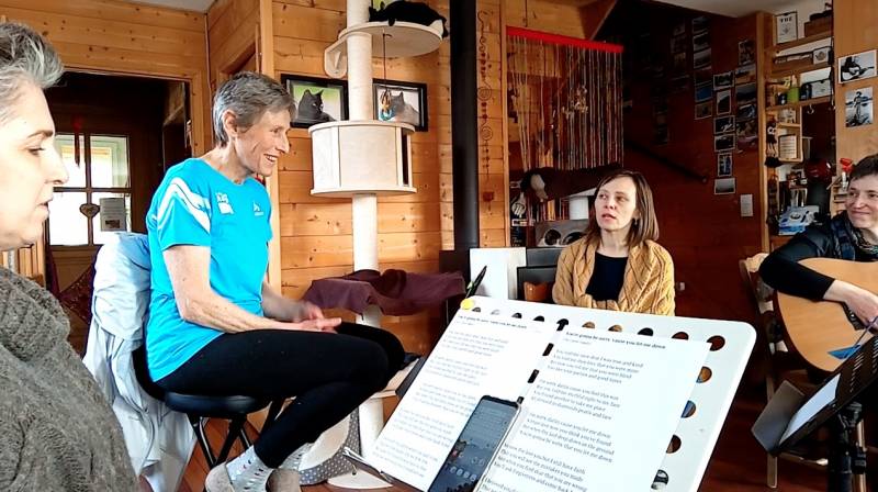 Domi et Marianne en duo, voix lead et ténor ensemble - A duet, assembling lead and tenor parts. - Jam Hall